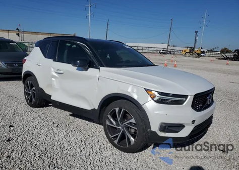 2020 Volvo Xc40 T5 R-Design из США, поврежденный, VIN YV4162UM7L2183690